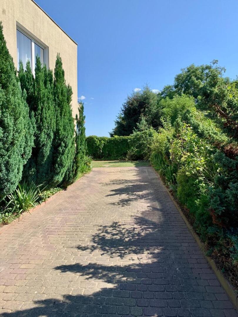 Dom Winnica 4 Z Ogrodem I Parkingiem Ac Progres Thorn Exterior foto